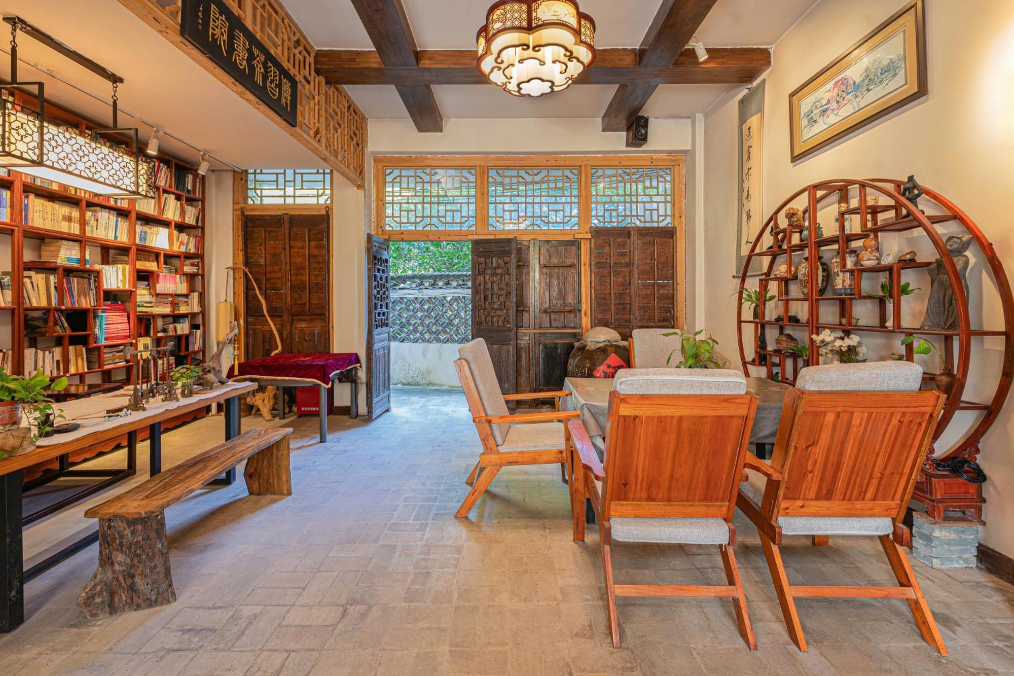 Leisure Courtyard Hotel Yangshuo-Free Shuttle Bus To Yangshuo Station Stay 2 Nights One Way Bagian luar foto