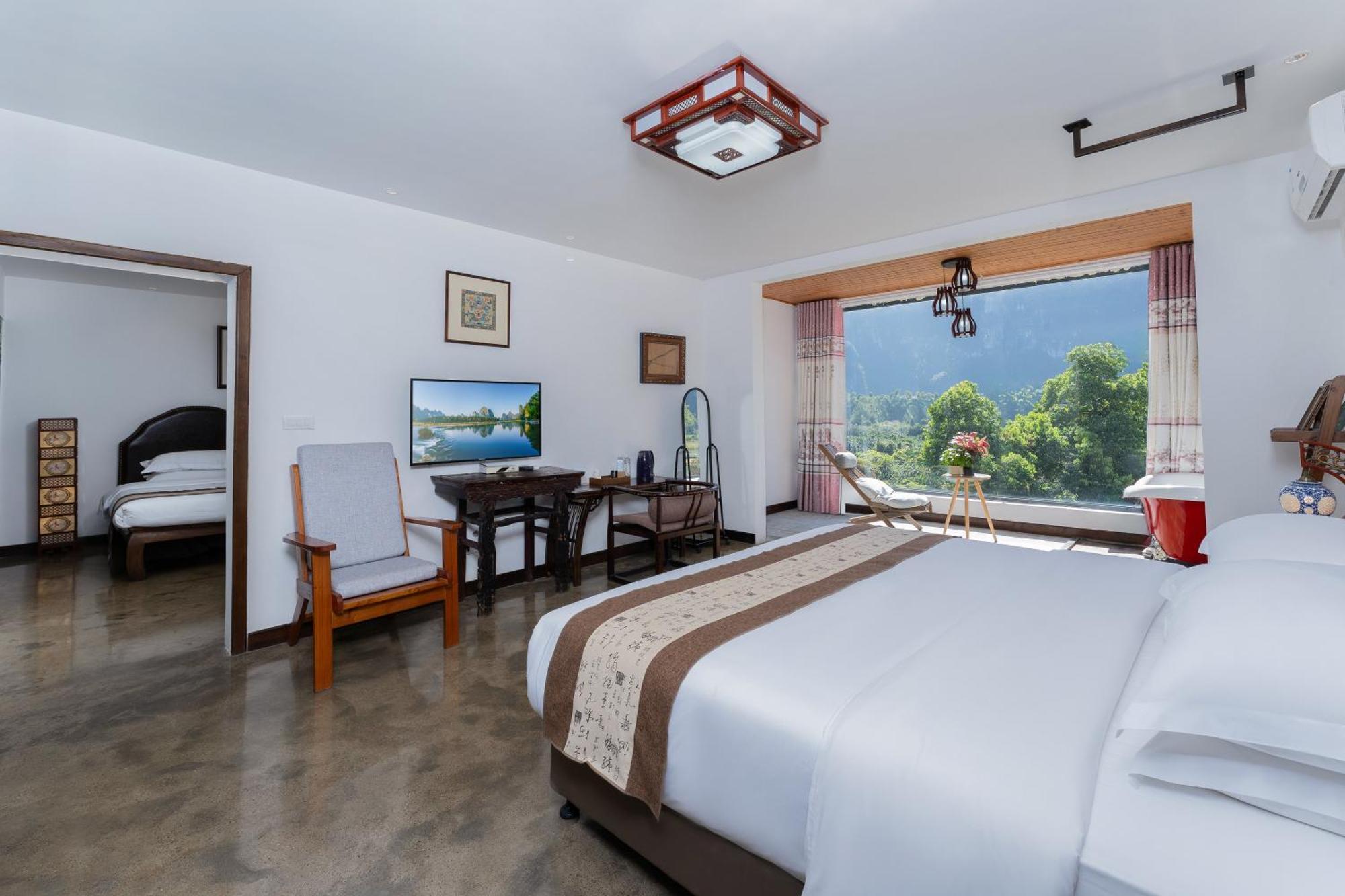 Leisure Courtyard Hotel Yangshuo-Free Shuttle Bus To Yangshuo Station Stay 2 Nights One Way Bagian luar foto