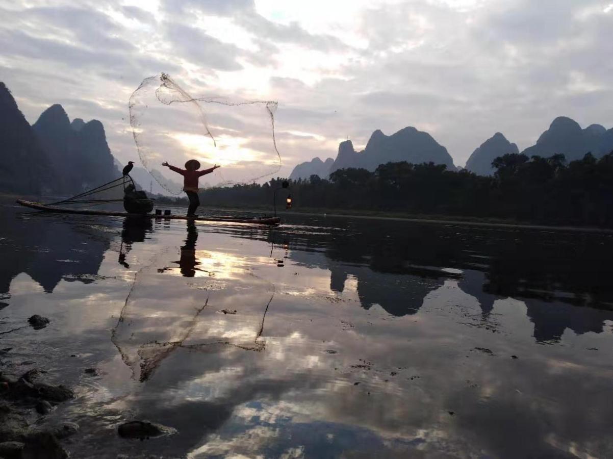 Leisure Courtyard Hotel Yangshuo-Free Shuttle Bus To Yangshuo Station Stay 2 Nights One Way Bagian luar foto
